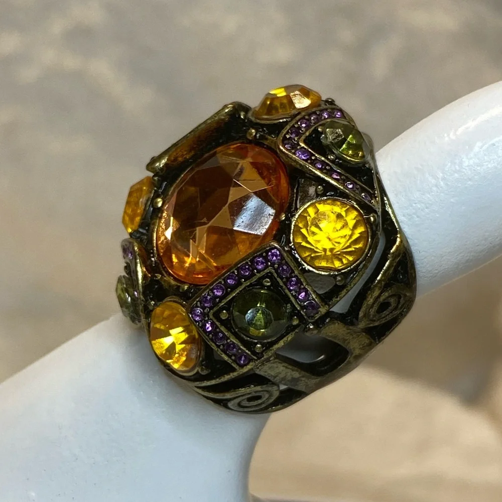 Vintage Large Antique Brass With Multicolored Glass Stones Cocktail Ring size 8 - Picture 1 of 8